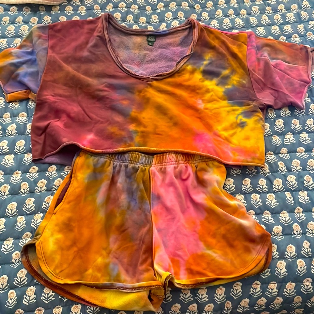 Wild Fable Tie Dye Sweatsuit Set - Small
